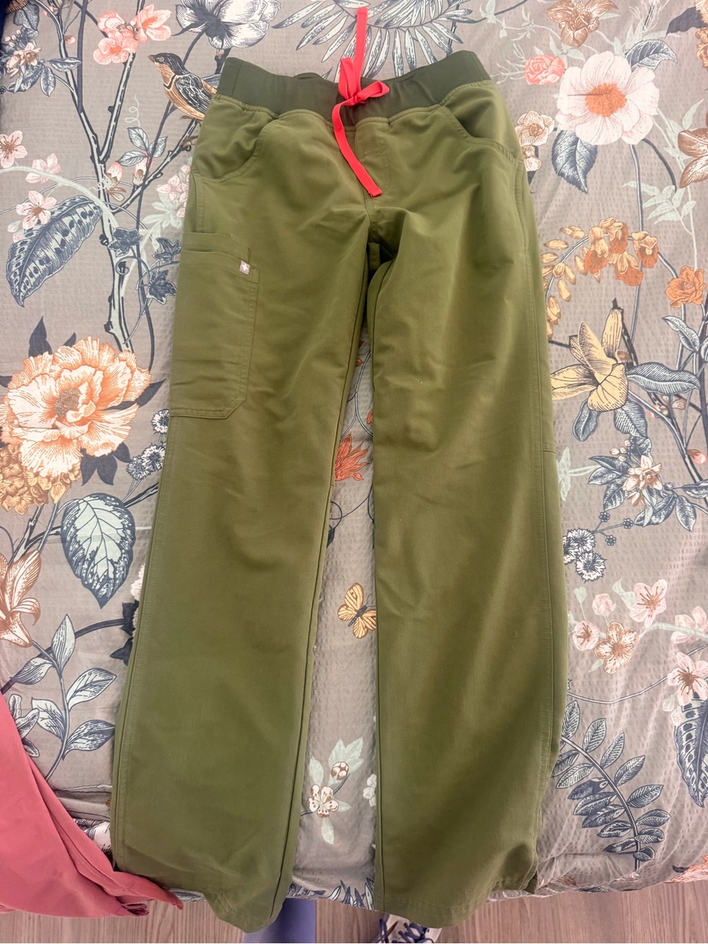 FIGS Olive Green Scrub Pants with Red Drawstring